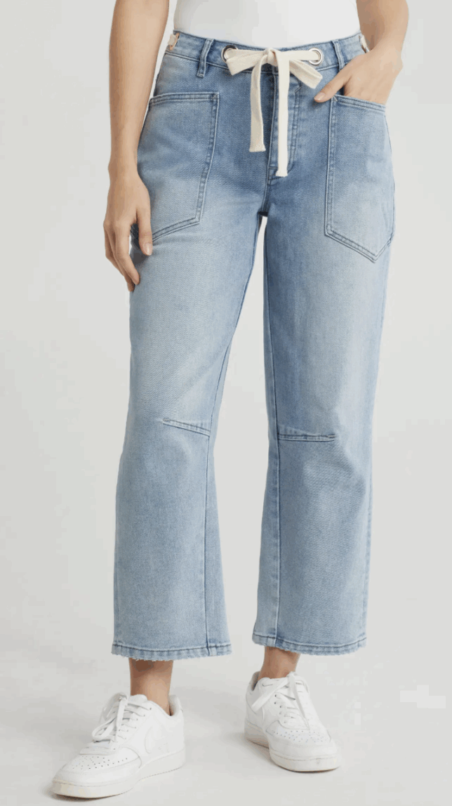  tania stephens 50 is not old fashion blogger crop jeans